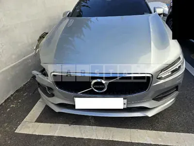 Photo 1 of 15: 2017 Volvo S90D5 — Korean insurance auction