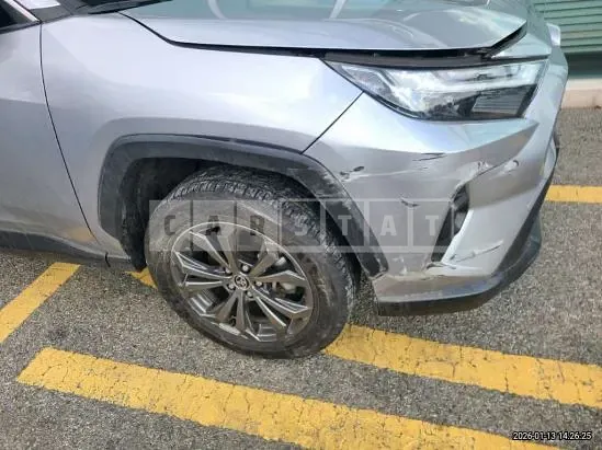 Photo 2 of 9: 2022 Toyota RAV4 Hybrid, VIN JTMW2RFV7ND120194 — Korean insurance auction