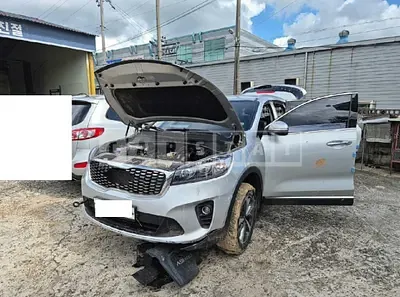 Photo 1 of 10: 2018 Kia Sorento — Korean insurance auction