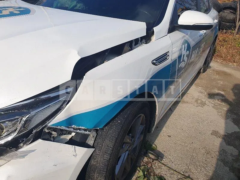 Photo 2 of 50: 2019 Kia K5, VIN KNAGT415GKA305801 — Korean insurance auction