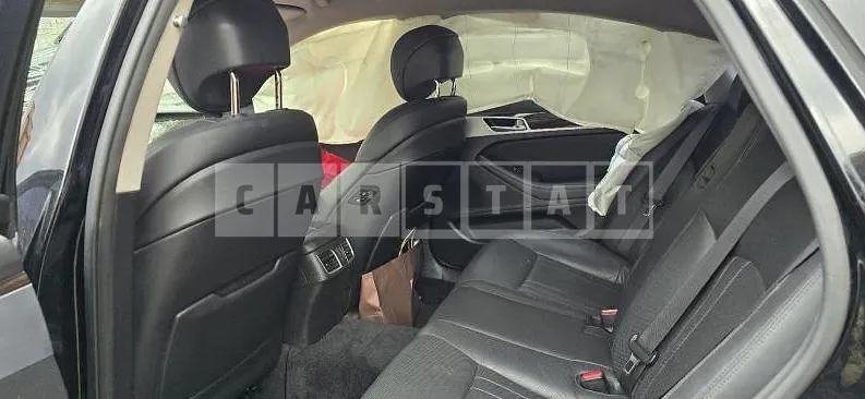 Photo 2 of 8: 2017 Genesis G80 3.3 — Korean insurance auction