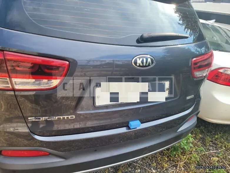 Photo 2 of 12: 2015 Kia Sorento 2.0, VIN KNAPH81ABFA063649 — Korean insurance auction