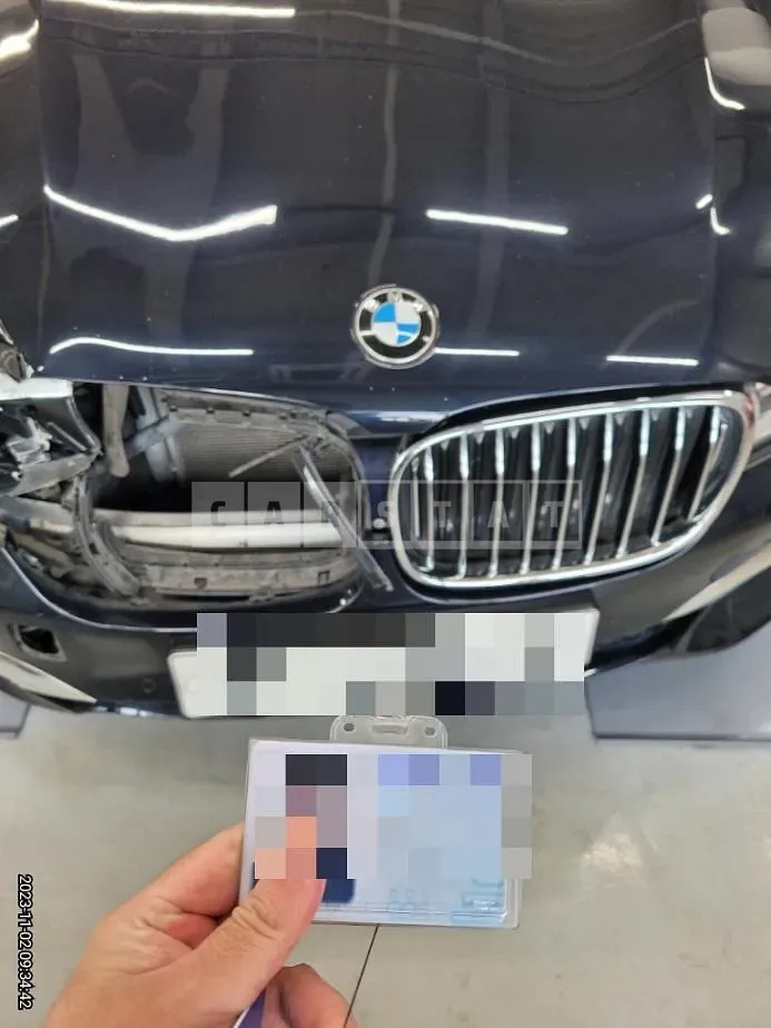 Photo 2 of 20: 2017 BMW 740Ld xDrive, VIN WBA7G8108JG785168 — Korean insurance auction