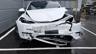 Photo 1 of 23: 2023 Tesla Model Y RWD, VIN LRWYGCFS1RC206803 — Korean insurance auction
