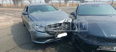 Photo 1 of 5: 2017 Mercedes-Benz E220d, VIN WDDZF0EB7HA065147 — Korean insurance auction