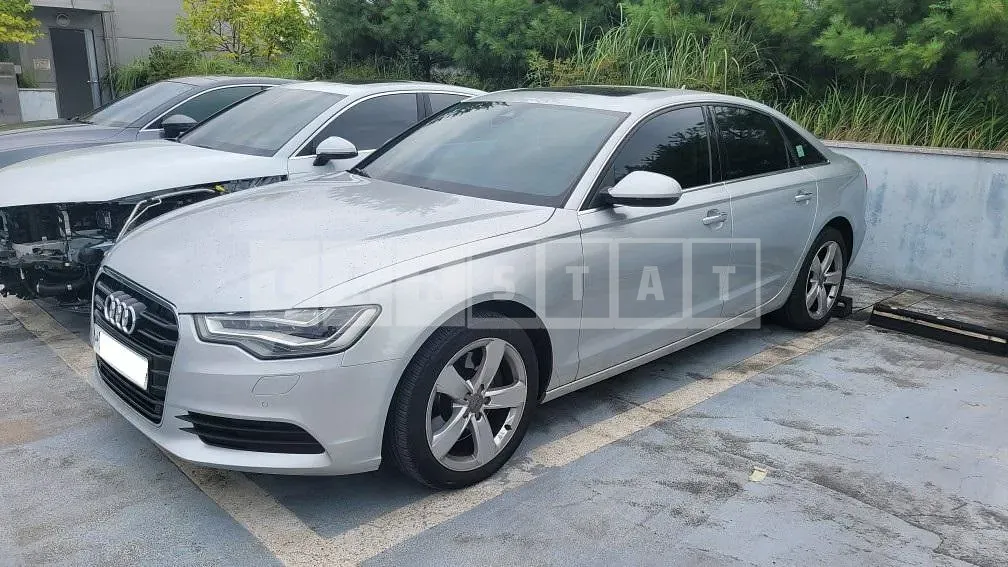 Photo 2 of 19: 2015 Audi A6 40 TFSI quattro, VIN WAUZZZ4G5FN050796 — Korean insurance auction