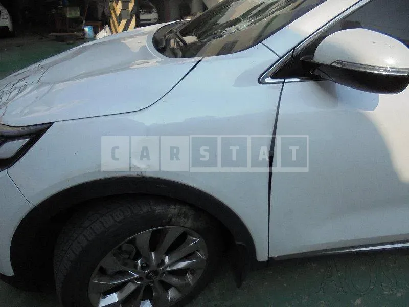 Photo 2 of 12: 2019 Kia Sorento, VIN KNAPH81BBKA501737 — Korean insurance auction