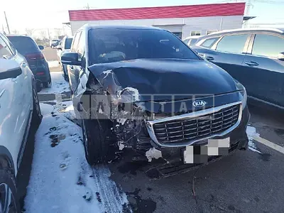 Photo 1 of 11: 2018 Kia Carnival 9 Seater, VIN KNAME81ABKS516689 — Korean insurance auction