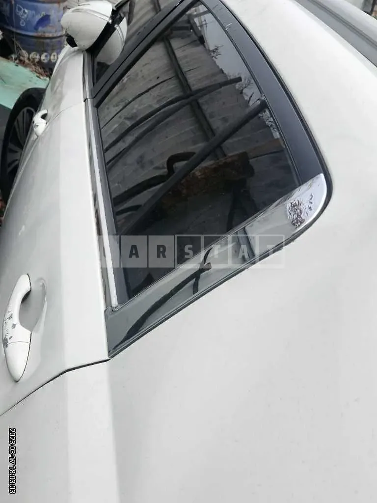 Photo 2 of 12: 2015 Kia Sportage, VIN KNAPC813BFK756994 — Korean insurance auction