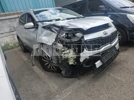 Photo 2 of 17: 2016 Kia Sportage (2WD), VIN KNAPN813BGK148279 — Korean insurance auction
