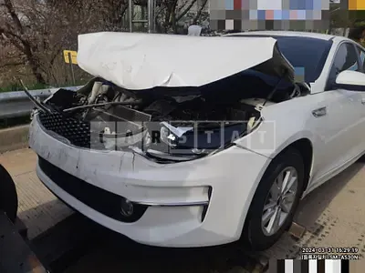 Photo 1 of 6: 2017 Kia New K5 2.0 (Rental Car), VIN KNAGT416BJA218268 — Korean insurance auction