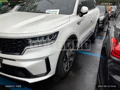 Photo 1 of 14: 2020 Kia Sorento, VIN KNARL81BGMA056412 — Korean insurance auction