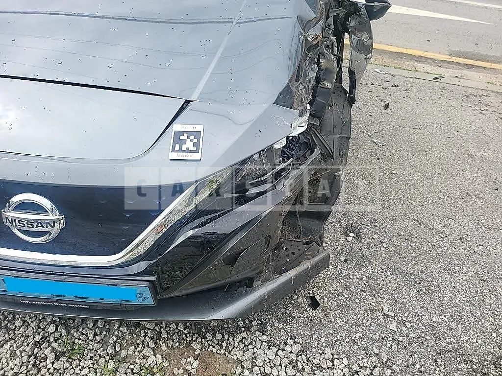 Photo 2 of 12: 2019 Nissan Leaf, VIN 1N4AZ1CP4KC309230 — Korean insurance auction