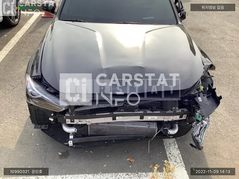 Photo 2 of 27: 2020 Genesis G70, VIN KMTG341ABLU061569 — Korean insurance auction