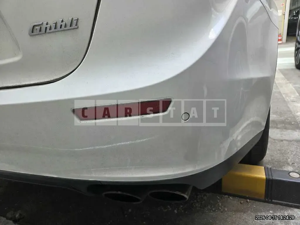 Photo 2 of 45: 2016 Maserati Ghibli Diesel — Korean insurance auction