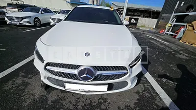 2020 Mercedes-Benz A220 sedan