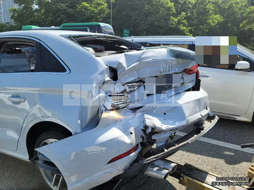 Photo 2 of 9: 2019 Audi A3 40 TFSI, VIN WAUZZZ8V1KA122295 — Korean insurance auction