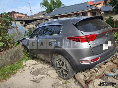 Photo 1 of 8: 2015 Kia Sportage 2.0, VIN KNAPE813BFK776031 — Korean insurance auction