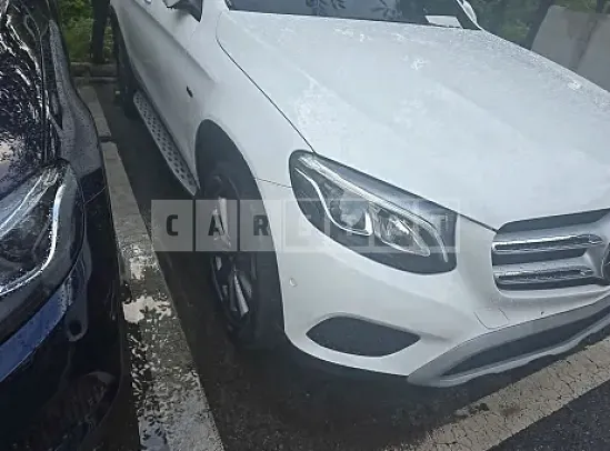 Photo 2 of 25: 2019 Mercedes-Benz GLC350 e 4Matic — Korean insurance auction