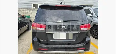 Photo 1 of 18: 2017 Kia Carnivals — Korean insurance auction