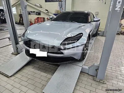 Photo 1 of 17: 2019 Aston Martin DB11V8 Coupe — Korean insurance auction