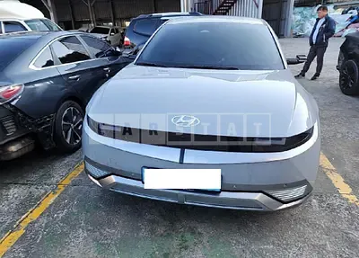 Photo 1 of 22: 2022 Hyundai Modern Ionic 5, VIN KMHKR81CPNU087040 — Korean insurance auction