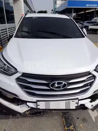 Photo 1 of 38: 2018 Hyundai Santa Fe 2.0, VIN KMHSW81UBJU855242 — Korean insurance auction
