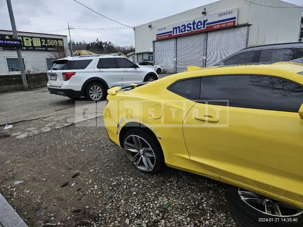 Photo 2 of 12: 2017 Chevrolet Camaro, VIN 1G1F91R75H0126946 — Korean insurance auction