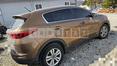 Photo 1 of 17: 2016 Kia Sportage — Korean insurance auction