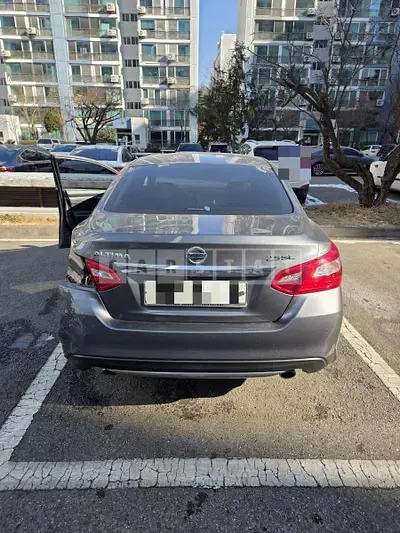 Photo 1 of 12: 2016 Nissan Altima 2.5 — Korean insurance auction