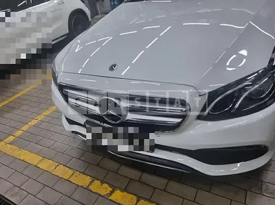 Photo 1 of 15: 2018 Mercedes-Benz E200, VIN WDDZF4CB7JA389814 — Korean insurance auction