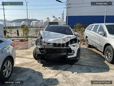 Photo 1 of 14: 2017 Hyundai Tucson, VIN KMHJ5815GJU576807 — Korean insurance auction