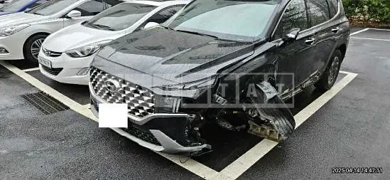 Photo 2 of 48: 2023 Hyundai Santa Fe — Korean insurance auction