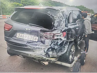 Photo 1 of 4: 2020 Kia Sorento — Korean insurance auction