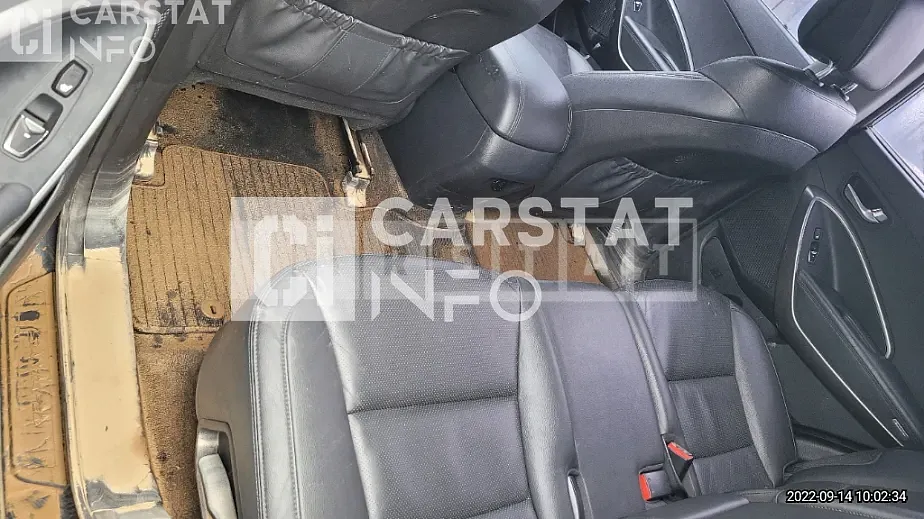 Photo 2 of 17: 2017 Hyundai Calm Santa Fe 2.0 — Korean insurance auction