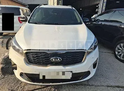 Photo 1 of 15: 2018 Kia Sorento — Korean insurance auction