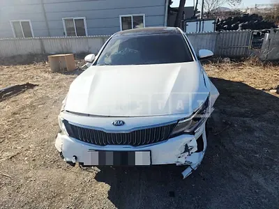 Photo 1 of 37: 2019 Kia K5 LPG, VIN KNAGT416BLA350742 — Korean insurance auction