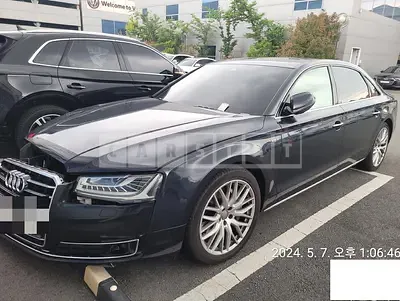 Photo 1 of 36: 2015 Audi A8L 50 TDI quattro, VIN WAUZZZ4H6FN040724 — Korean insurance auction