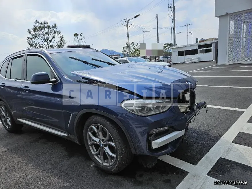 Photo 2 of 24: 2018 BMW X3 xDrive 20d Xline, VIN WBATX3100JLB59433 — Korean insurance auction