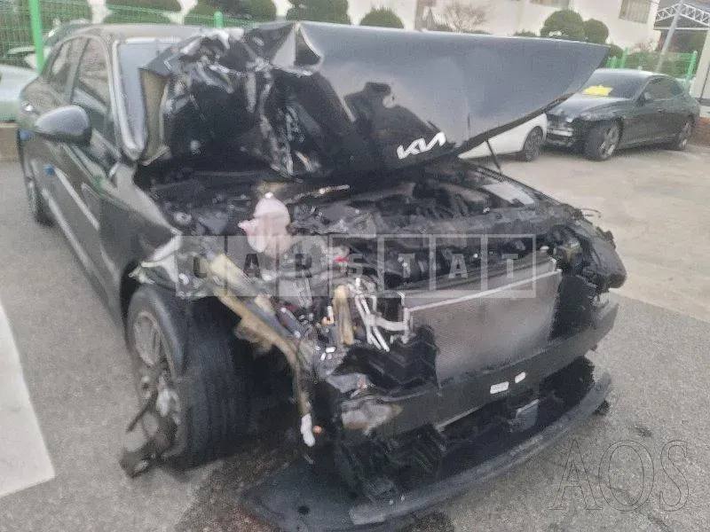 Photo 2 of 40: 2022 Kia K5, VIN KNAG241ABNA172491 — Korean insurance auction
