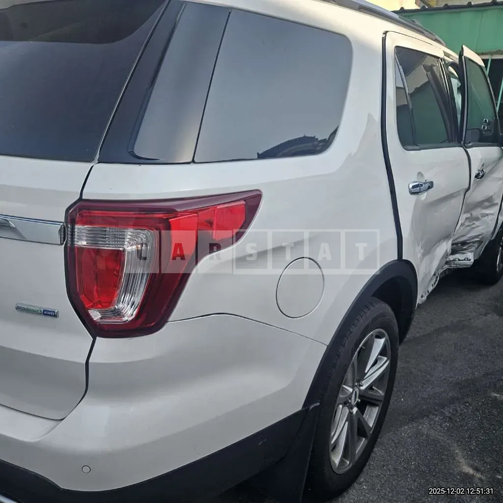 Photo 2 of 11: 2015 Ford Explorer 2.3 AWD — Korean insurance auction