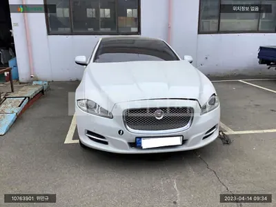 Photo 1 of 19: 2015 Jaguar XJ 3.0 Sc, VIN SAJAJ22D1F8V81548 — Korean insurance auction