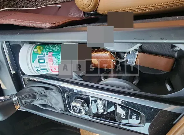 Photo 2 of 22: 2019 Volvo XC60D5 AWD, VIN YV1UZ68TCK1393225 — Korean insurance auction