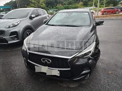 Photo 1 of 10: 2017 Infiniti Q30 — Korean insurance auction