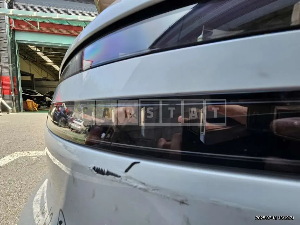 Photo 2 of 9: 2022 Genesis (parts) G90 Headlamp — Korean insurance auction