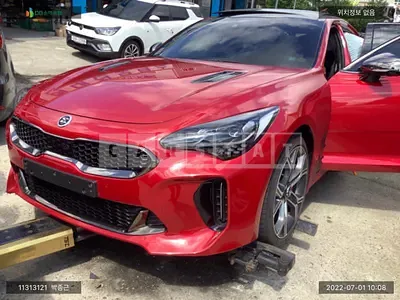 Photo 1 of 17: 2017 Kia Stinger, VIN KNAE751CDJS007447 — Korean insurance auction