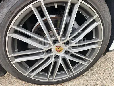 Photo 1 of 2: 2019 Porsche (parts) Panamera 4 Wheel — Korean insurance auction