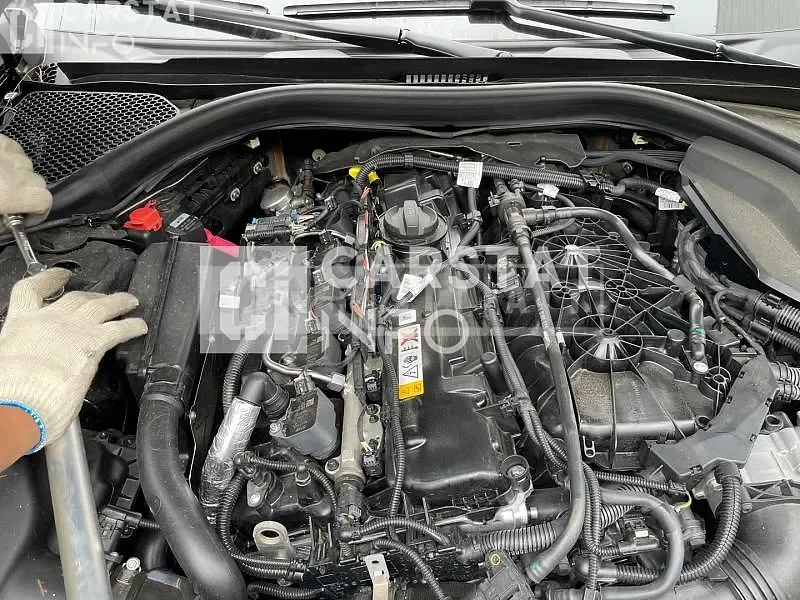 Photo 2 of 7: 2021 BMW 740Li xDrive, VIN WBA7T4106NCJ04796 — Korean insurance auction