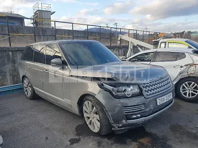Photo 1 of 11: 2016 Land Rover Range Rover 4.4d, VIN SALGA2JF7GA307611 — Korean insurance auction