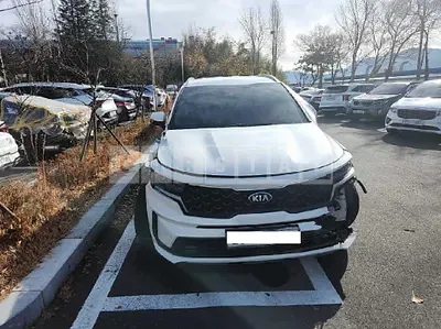 Photo 1 of 22: 2021 Kia Sorento, VIN KNARH81BGMA016029 — Korean insurance auction